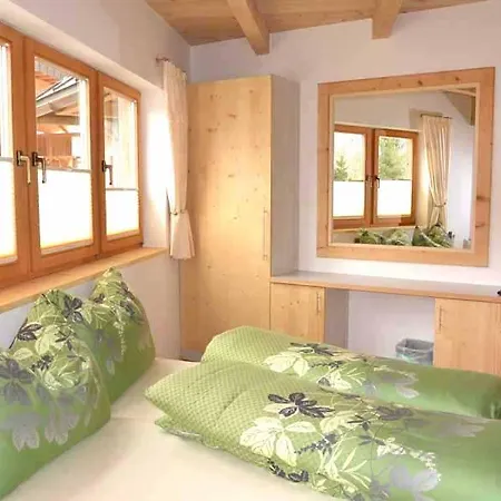 Oktogon Holiday home Itter
